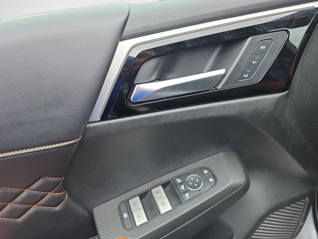 Used 2022 Mitsubishi Outlander SEL AWD/4WD image 13