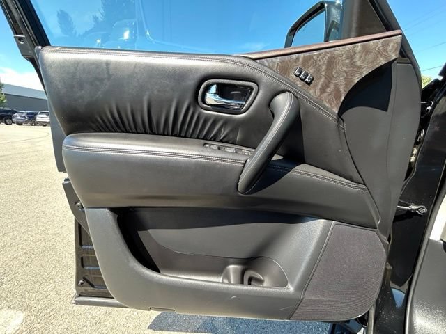 Used 2023 Nissan Armada Platinum w/ Captain's Chairs Package AWD/4WD image 31