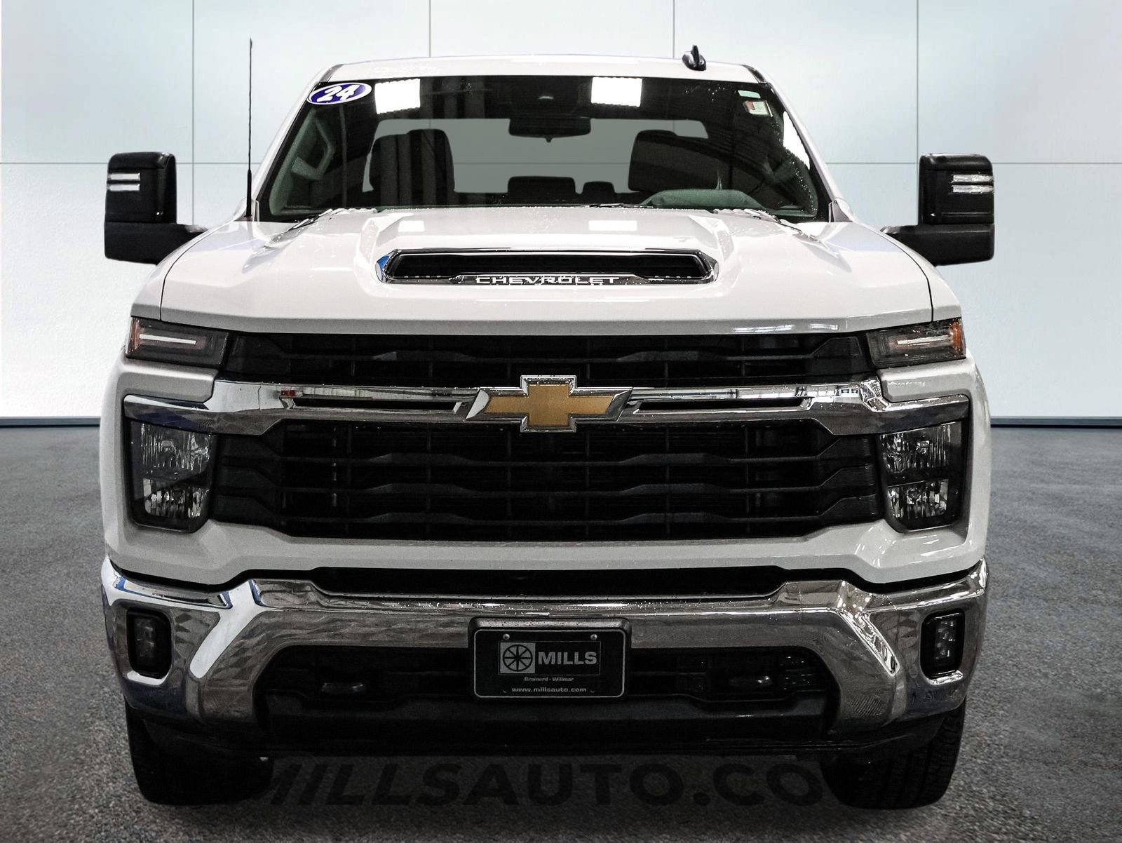 Used 2024 Chevrolet Silverado 3500 LT w/ Convenience Package image 12