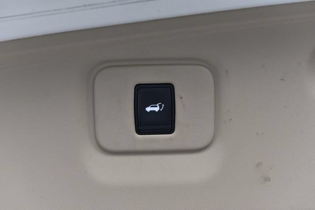 Used 2014 Nissan Pathfinder Platinum w/ Platinum Premium Package AWD/4WD image 32