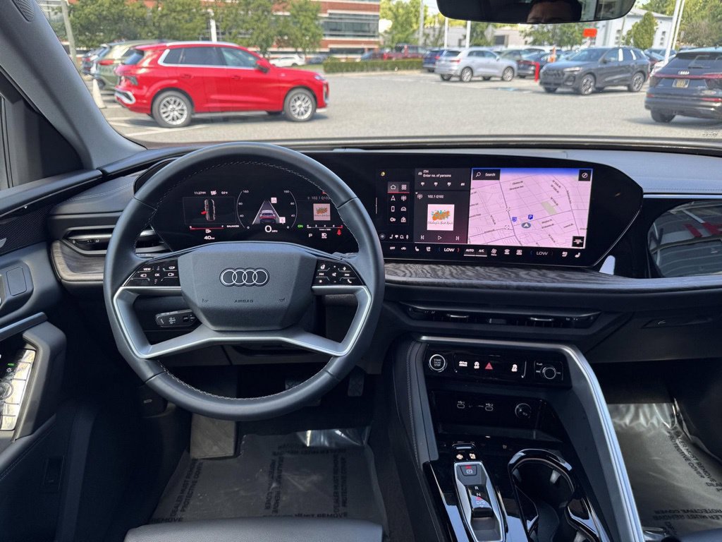 Certified 2025 Audi Q5 Premium Plus w/ Premium Plus AWD/4WD image 29