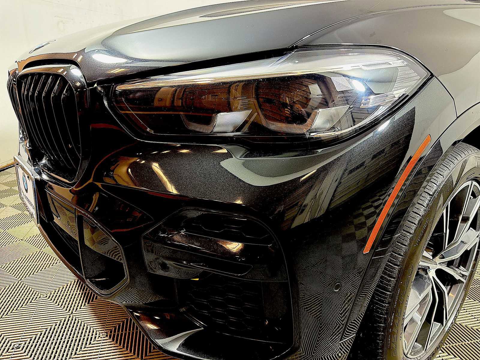 Used 2022 BMW X5 xDrive40i w/ M Sport Package image 26