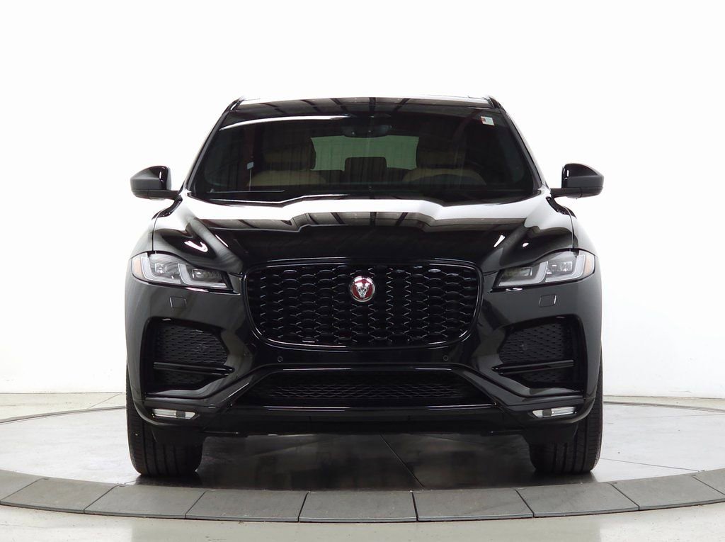 Used 2023 Jaguar F-PACE S image 11