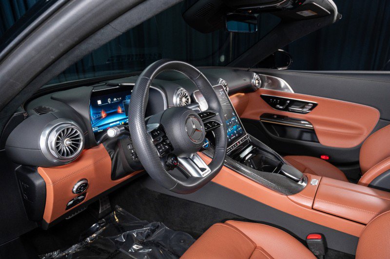 Certified 2022 Mercedes-Benz SL 63 AMG 4MATIC image 19
