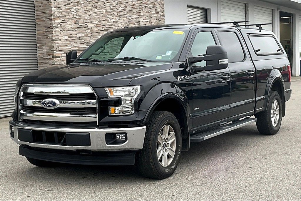 Used 2017 Ford F150 Lariat w/ Heavy-Duty Payload Package AWD/4WD image 3