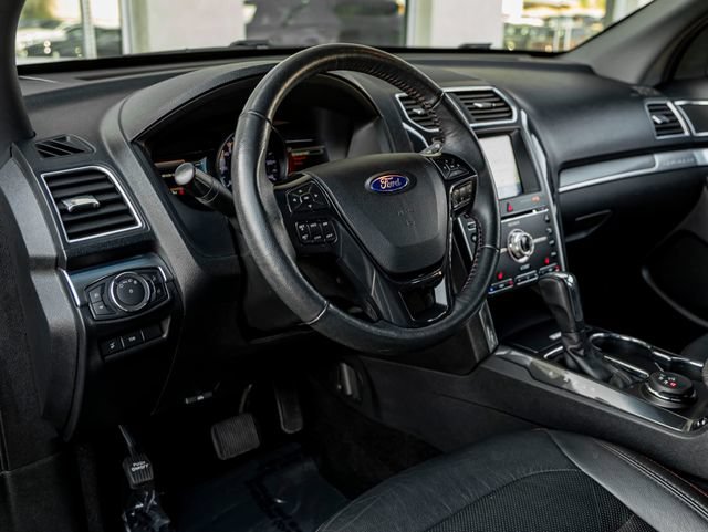 Used 2018 Ford Explorer Sport AWD/4WD image 20