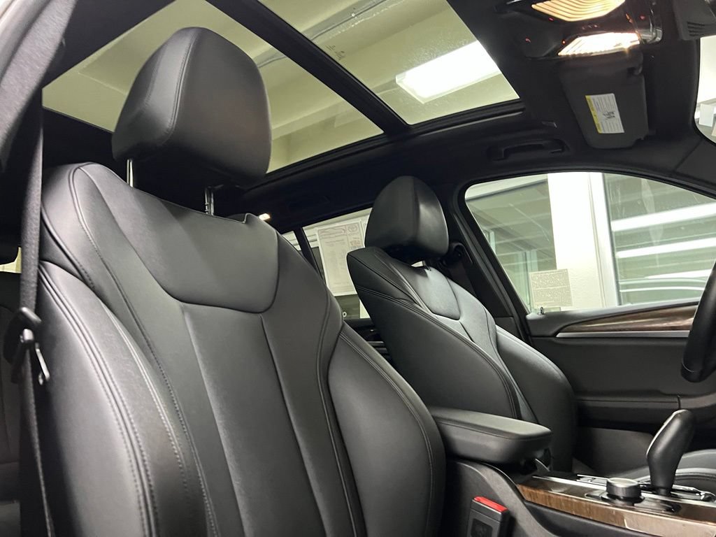 Used 2019 BMW X3 xDrive30i w/ Driving Assistance Package AWD/4WD image 24