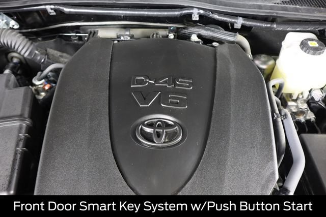 Used 2023 Toyota Tacoma TRD Off-Road AWD/4WD image 18