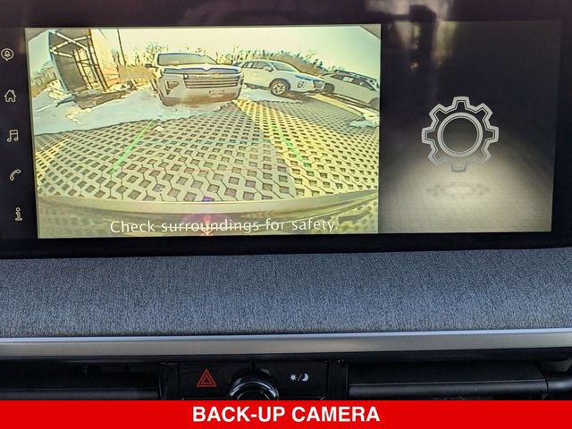 Certified 2025 Nissan Kicks SV AWD/4WD image 26