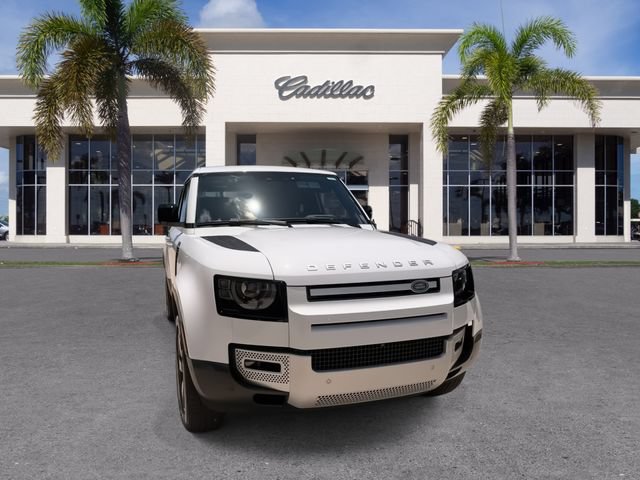 Used 2024 Land Rover Defender 110 S AWD/4WD image 3