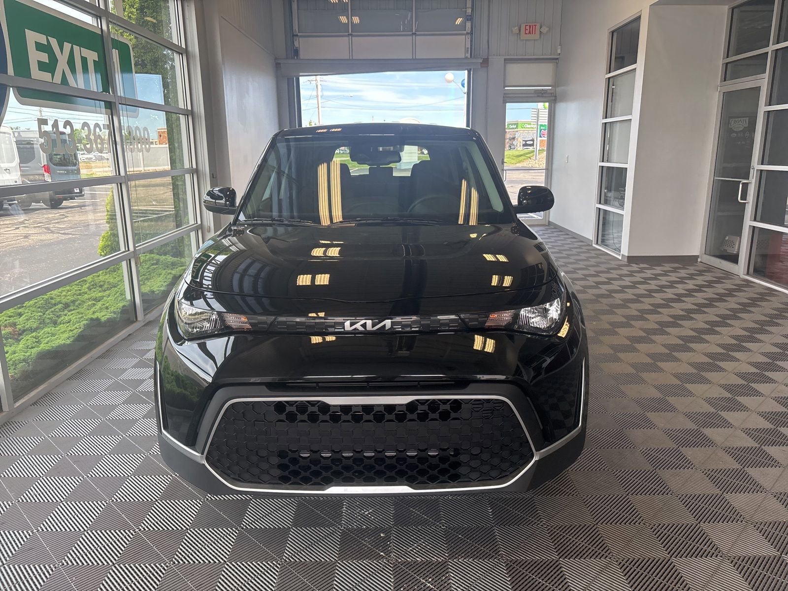 New 2025 Kia Soul S image 2