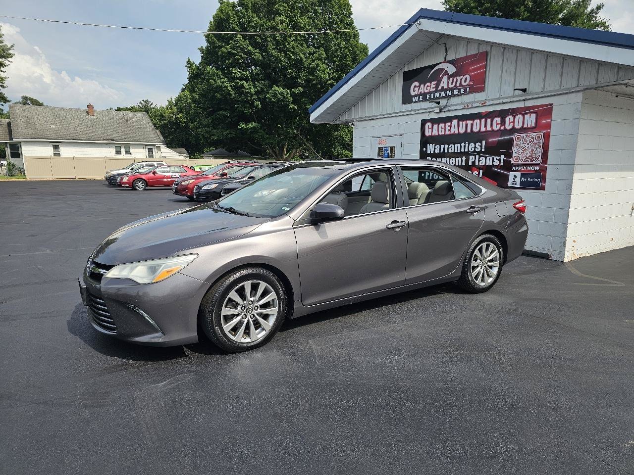 Used 2016 Toyota Camry XLE FWD image 5