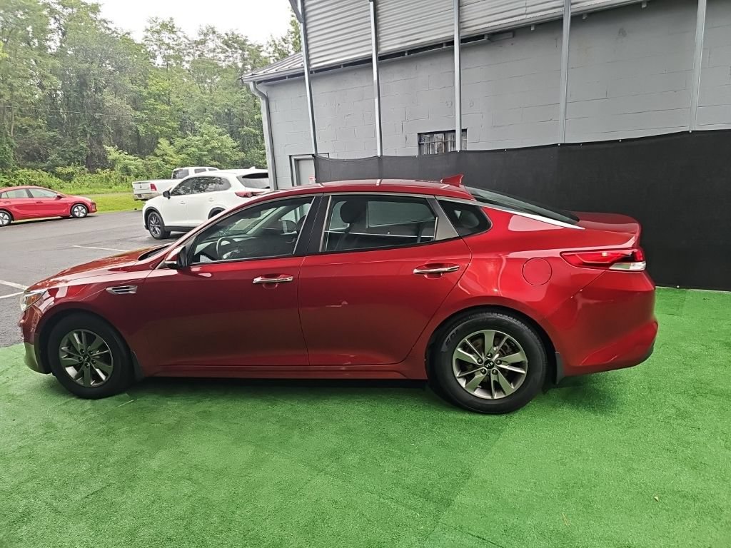 Used 2017 Kia Optima LX FWD image 8