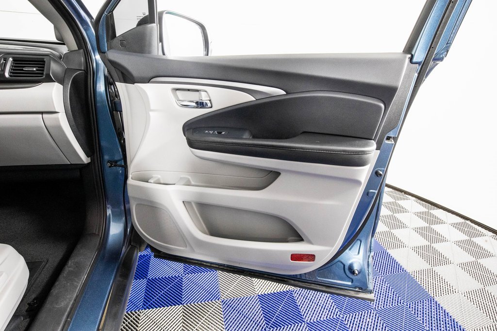 Used 2021 Honda Pilot Special Edition image 10