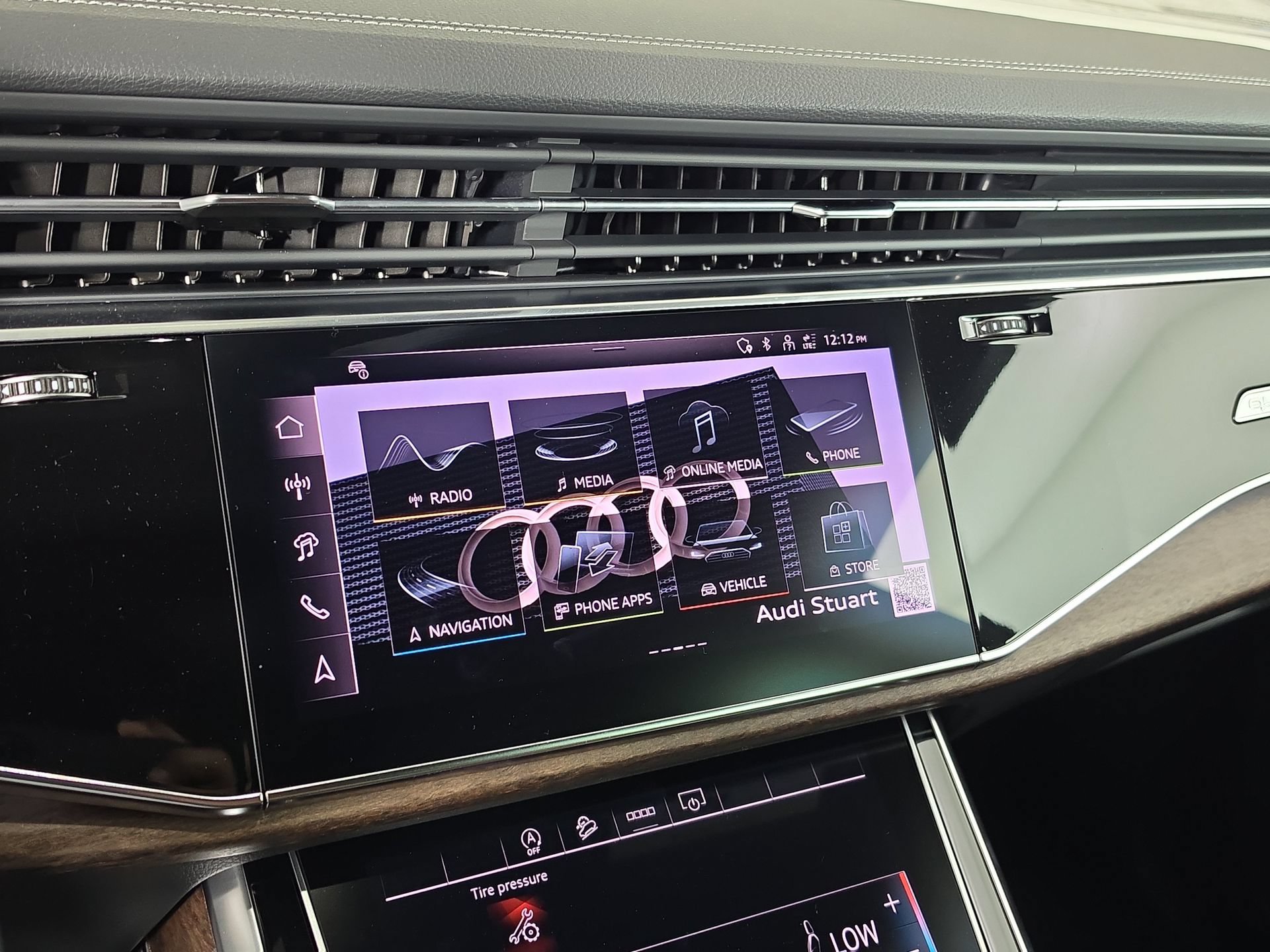 New 2026 Audi Q8 Premium AWD/4WD image 27