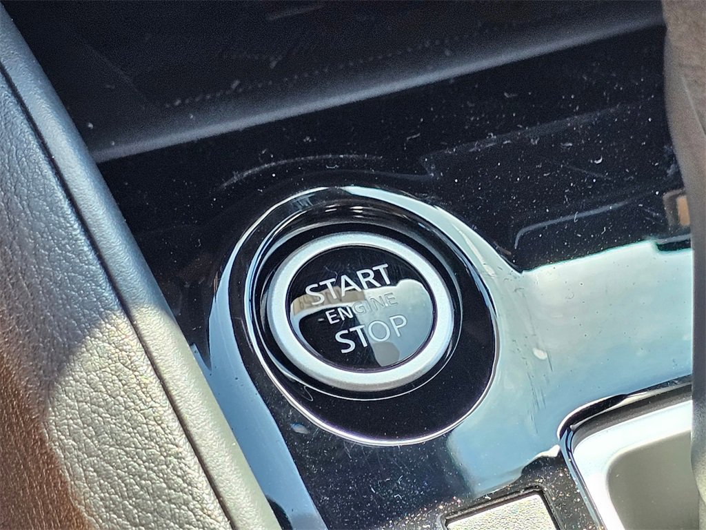 New 2025 Nissan Versa SV w/ Trunk Package image 11