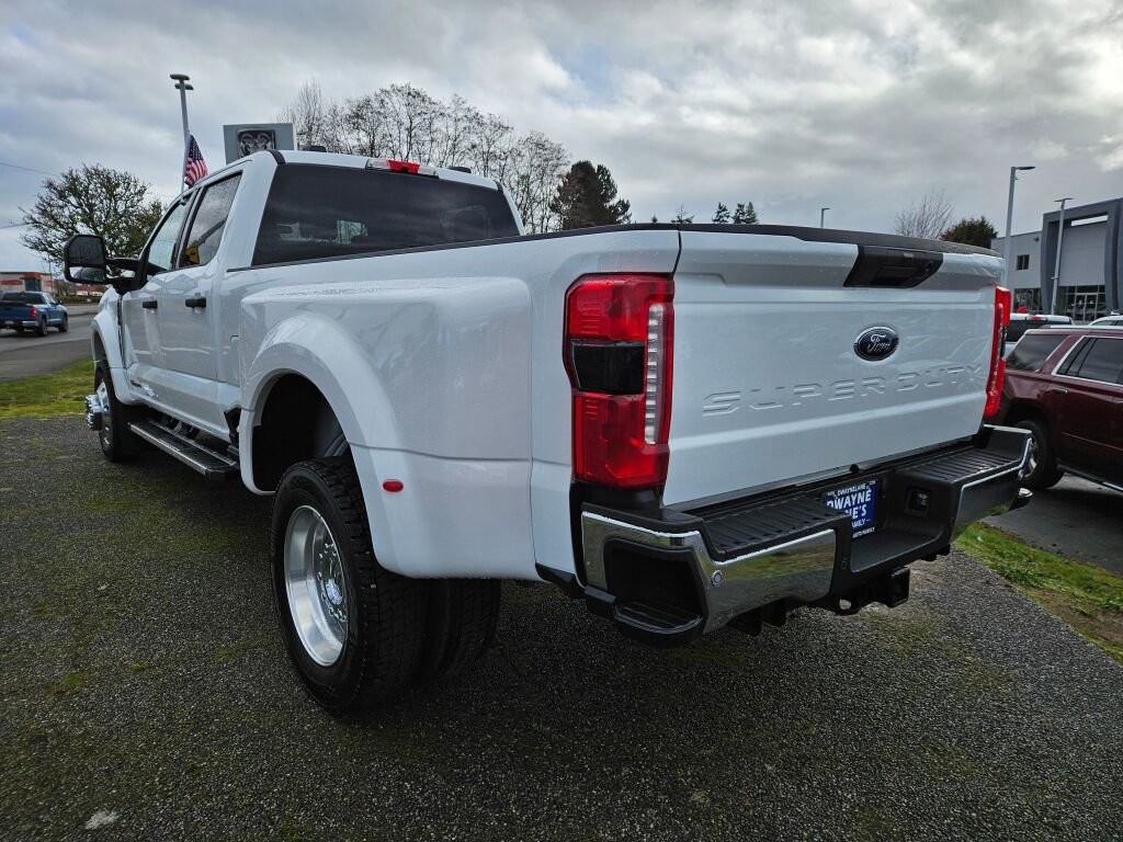 Used 2024 Ford F450 XLT w/ 360-Degree Camera Package image 3