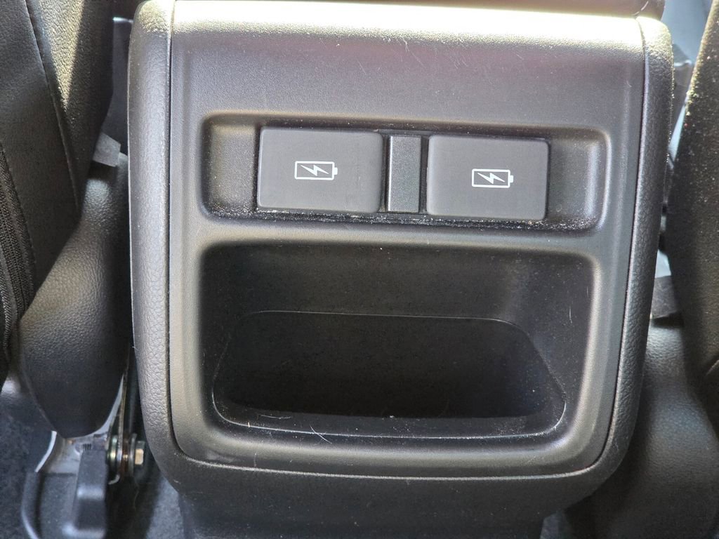 Used 2021 Honda Accord Sport image 16