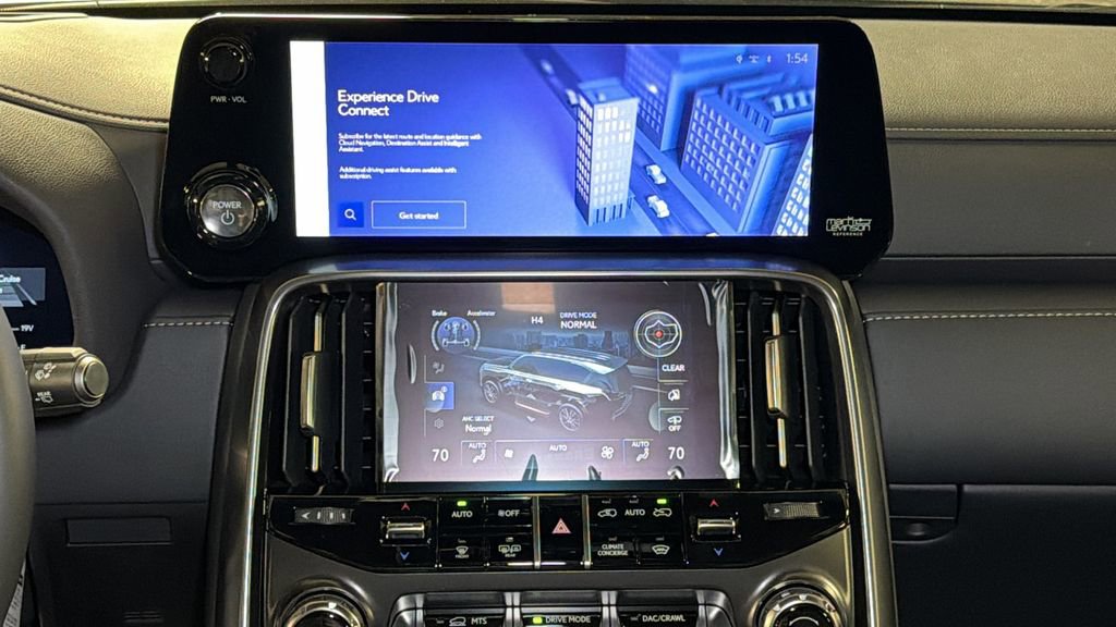 New 2026 Lexus LX 700h Luxury image 17