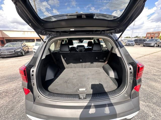 Used 2023 Kia Seltos Nightfall Edition image 11