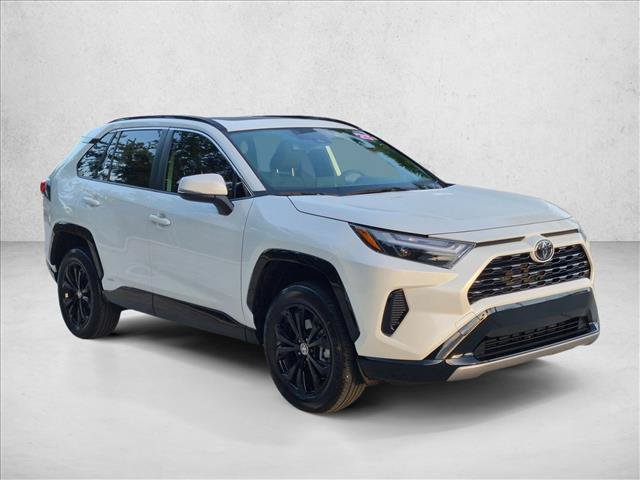Certified 2025 Toyota RAV4 SE w/ Convenience Package AWD/4WD image 3