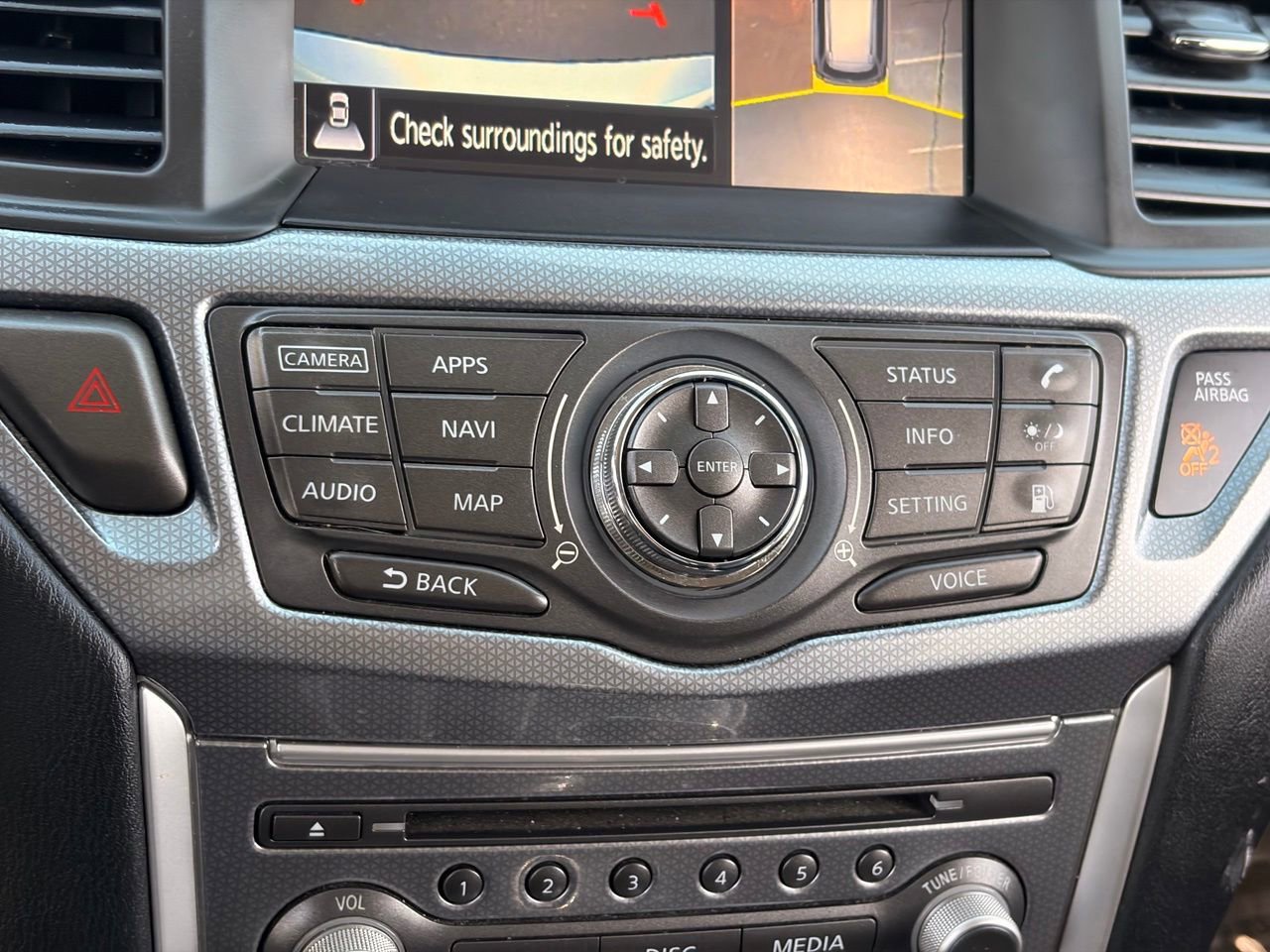 Used 2019 Nissan Pathfinder SL FWD image 23