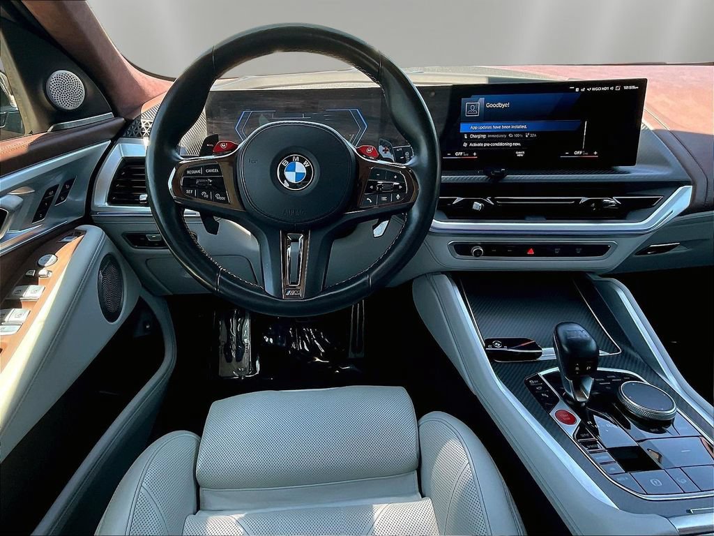 Used 2023 BMW XM AWD/4WD image 8