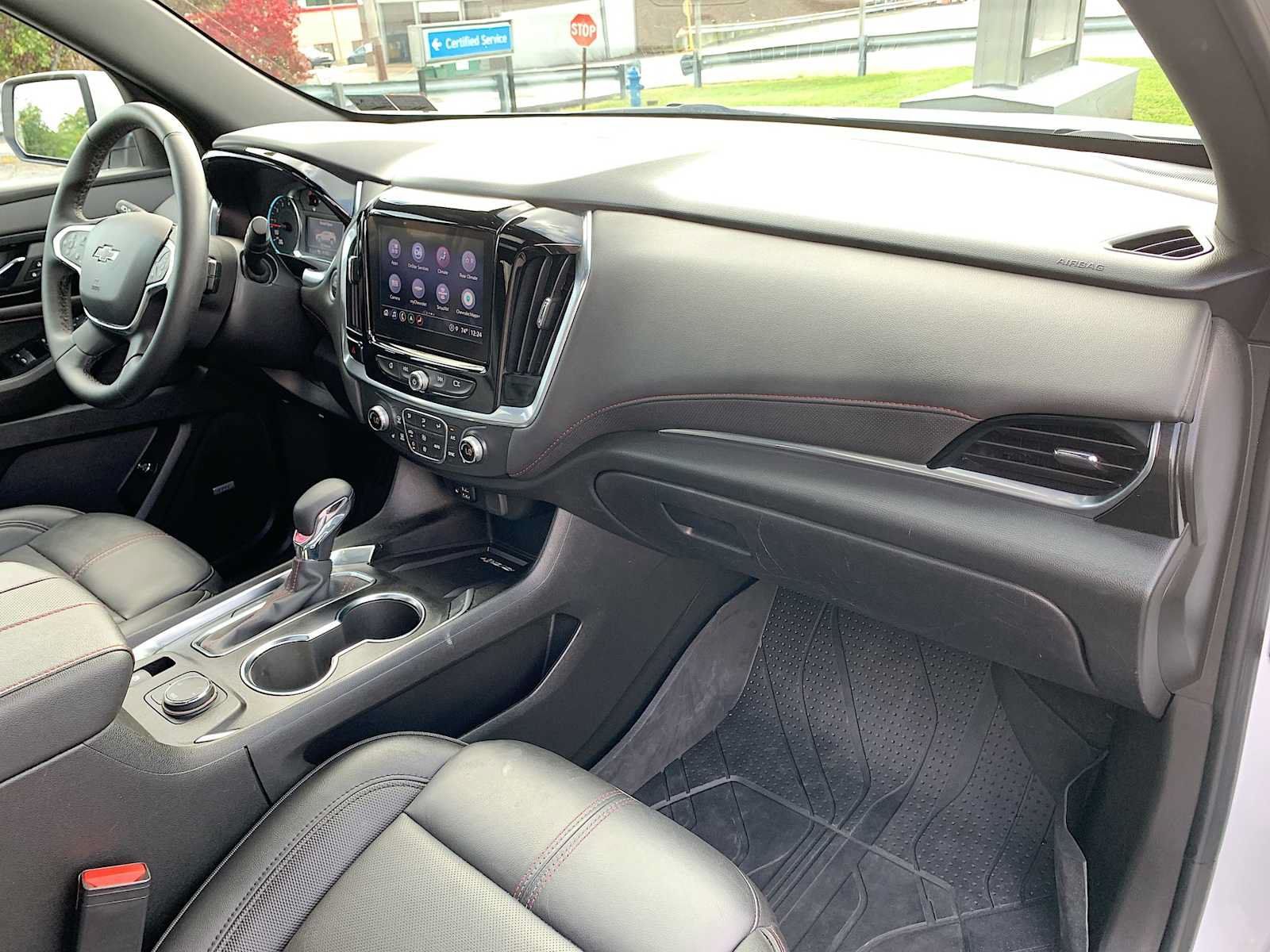 Certified 2023 Chevrolet Traverse RS w/ LPO, Floor Liner Package AWD/4WD image 29