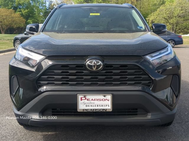 Used 2025 Toyota RAV4 XLE AWD/4WD image 9