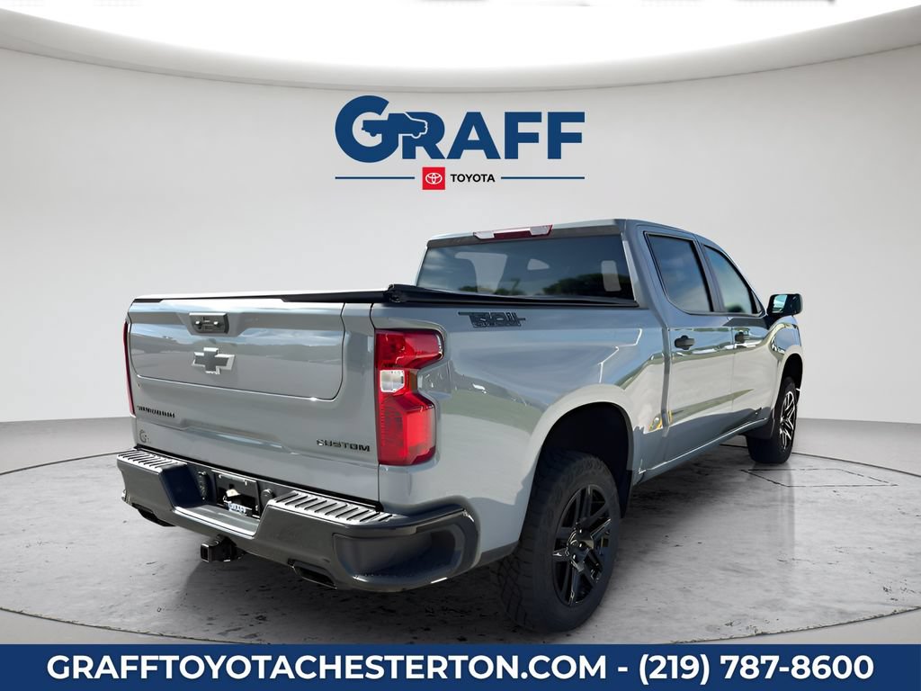 Used 2025 Chevrolet Silverado 1500 Custom Trail Boss w/ Dark Appearance Package AWD/4WD image 7