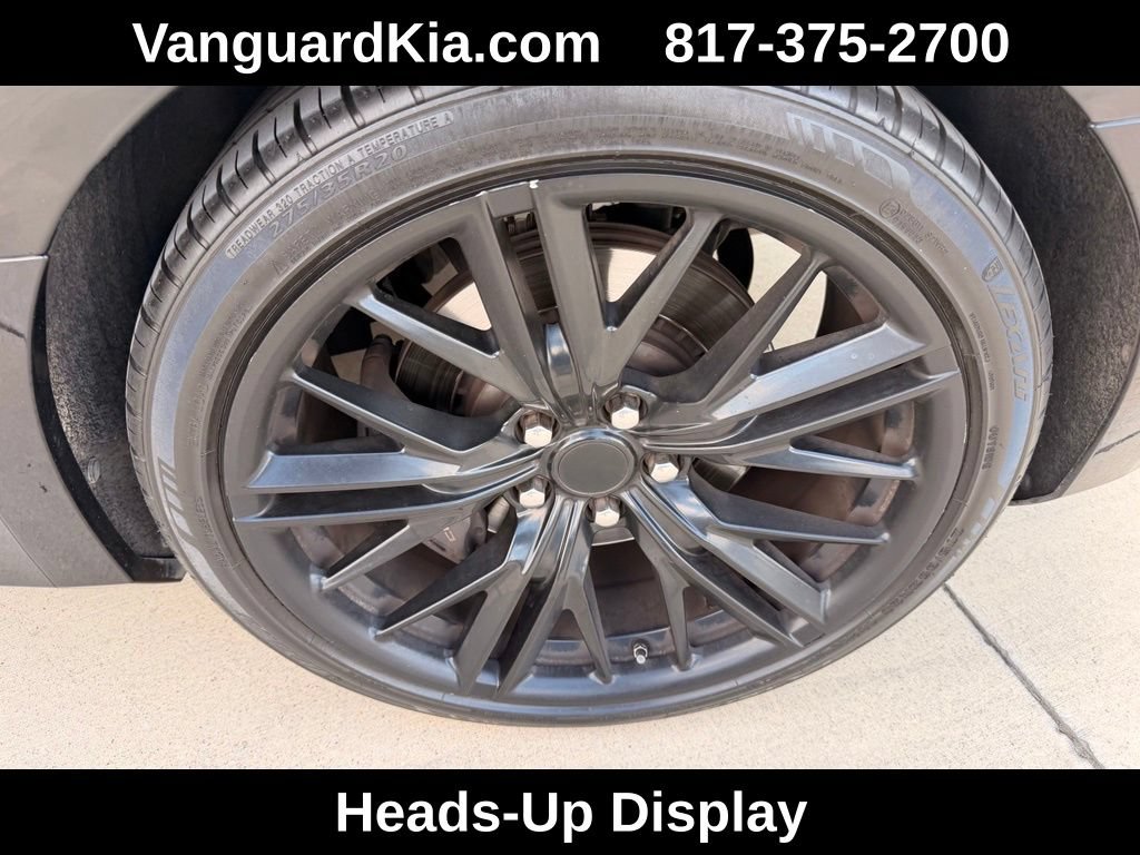 Used 2018 Chevrolet Camaro SS RWD image 9