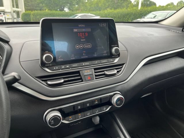 Used 2022 Nissan Altima 2.5 SV FWD image 24