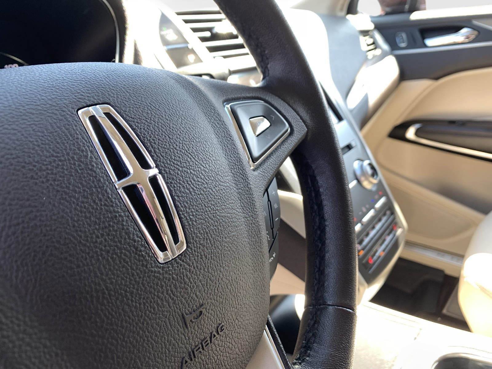 Used 2019 Lincoln MKC Premiere image 47