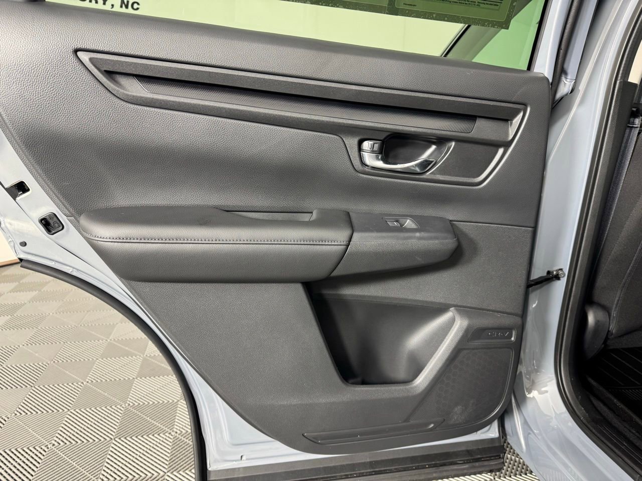 Used 2026 Honda CR-V LX image 24