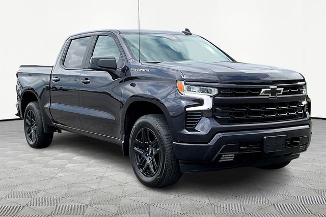 Used 2024 Chevrolet Silverado 1500 RST image 1