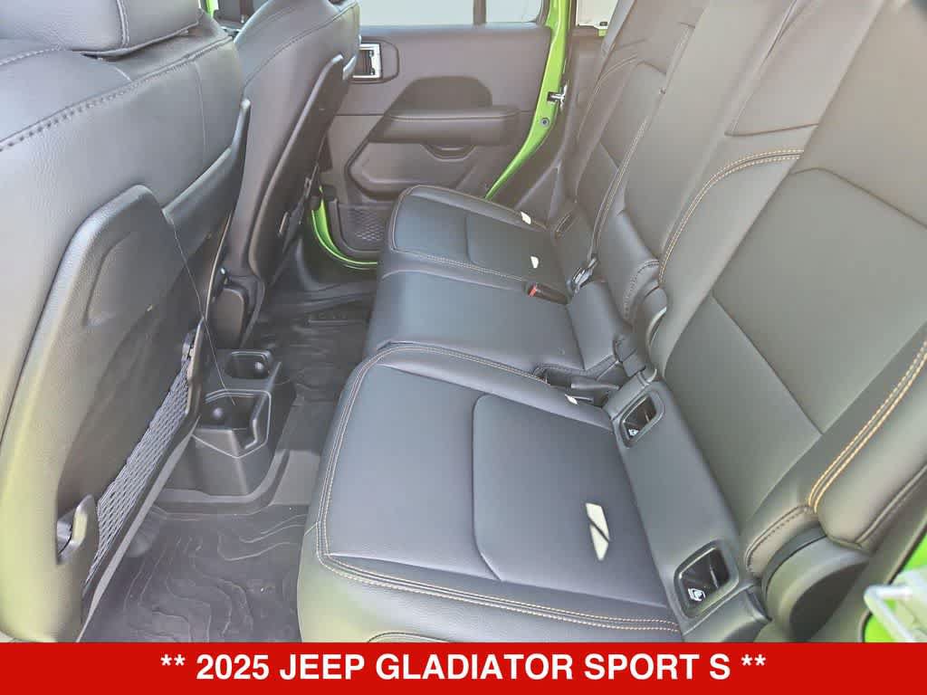 New 2025 Jeep Gladiator Sport w/ Premium Package AWD/4WD image 19
