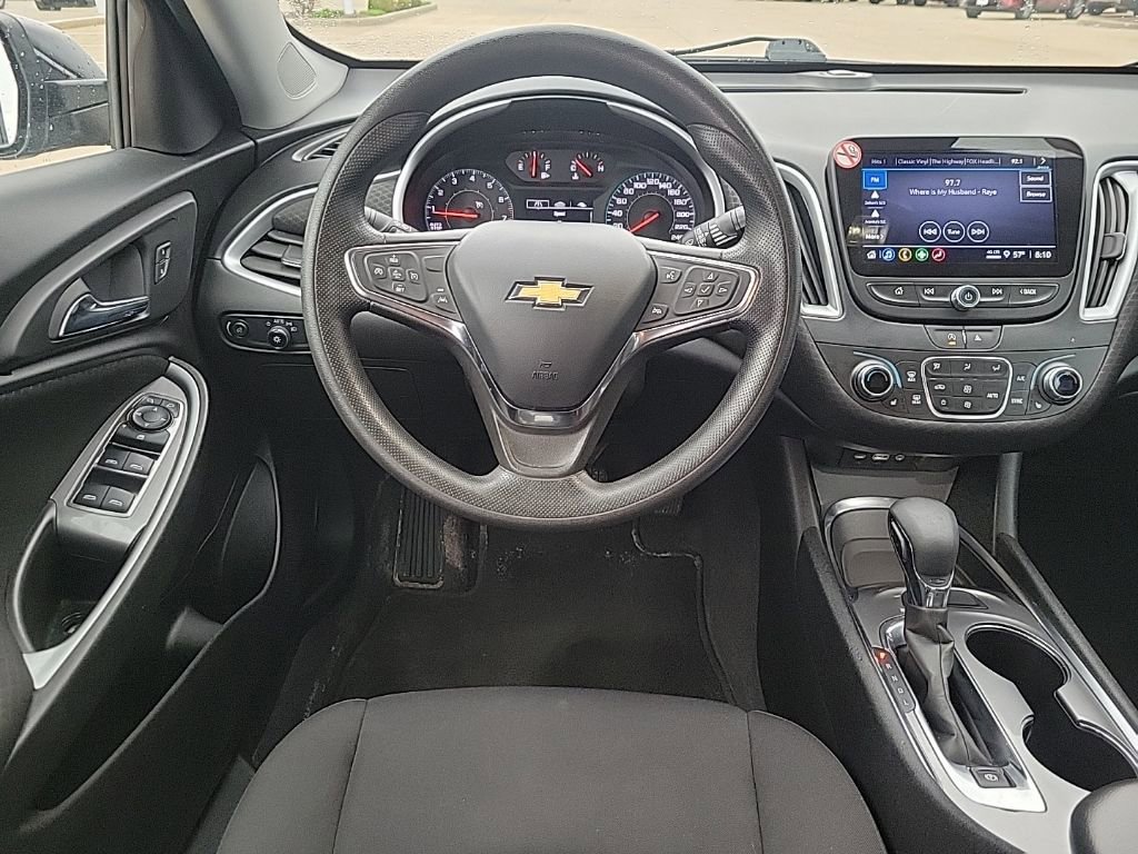 Used 2023 Chevrolet Malibu LT FWD image 12