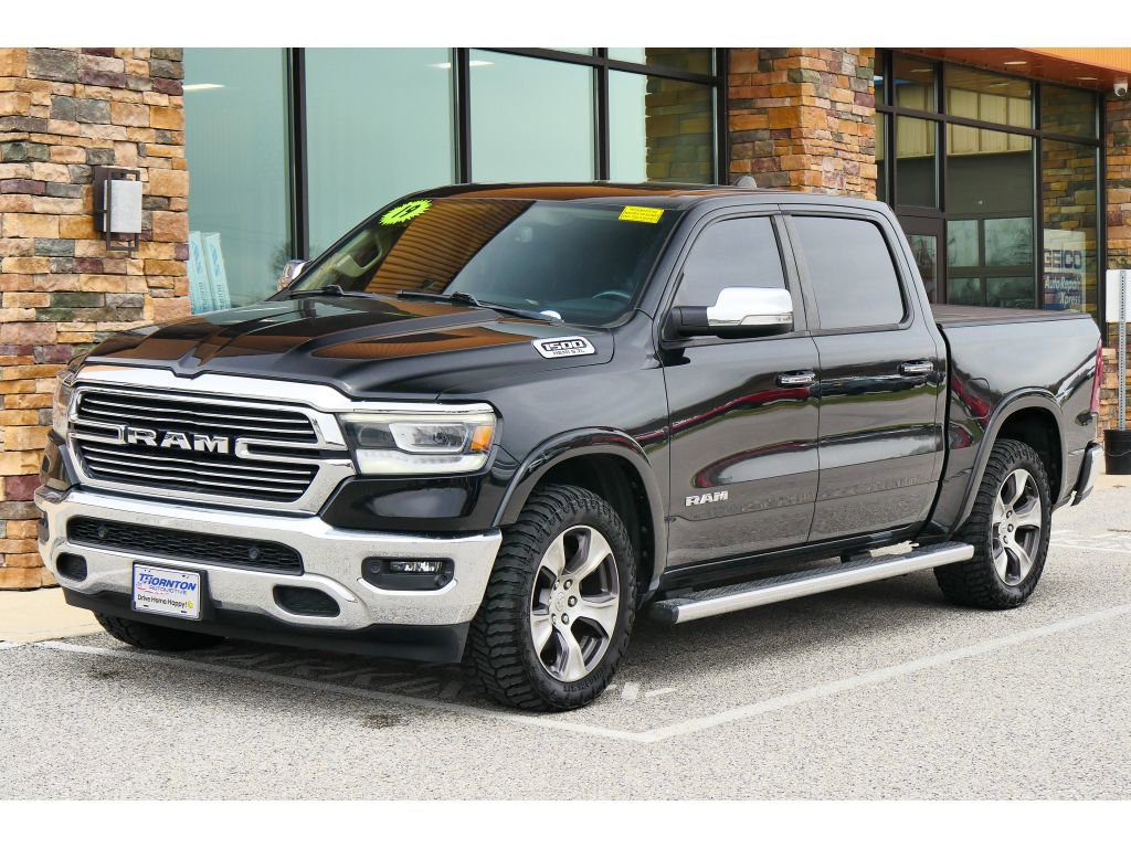 Used 2019 RAM 1500 Laramie AWD/4WD image 7