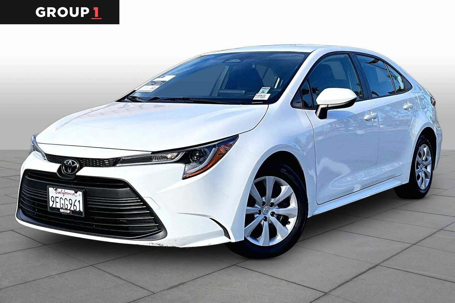 Used 2023 Toyota Corolla LE w/ Carpet Mat Package (TMS) FWD image 1