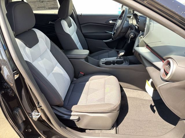 New 2026 Chevrolet Trax RS w/ Driver Confidence Package FWD image 24