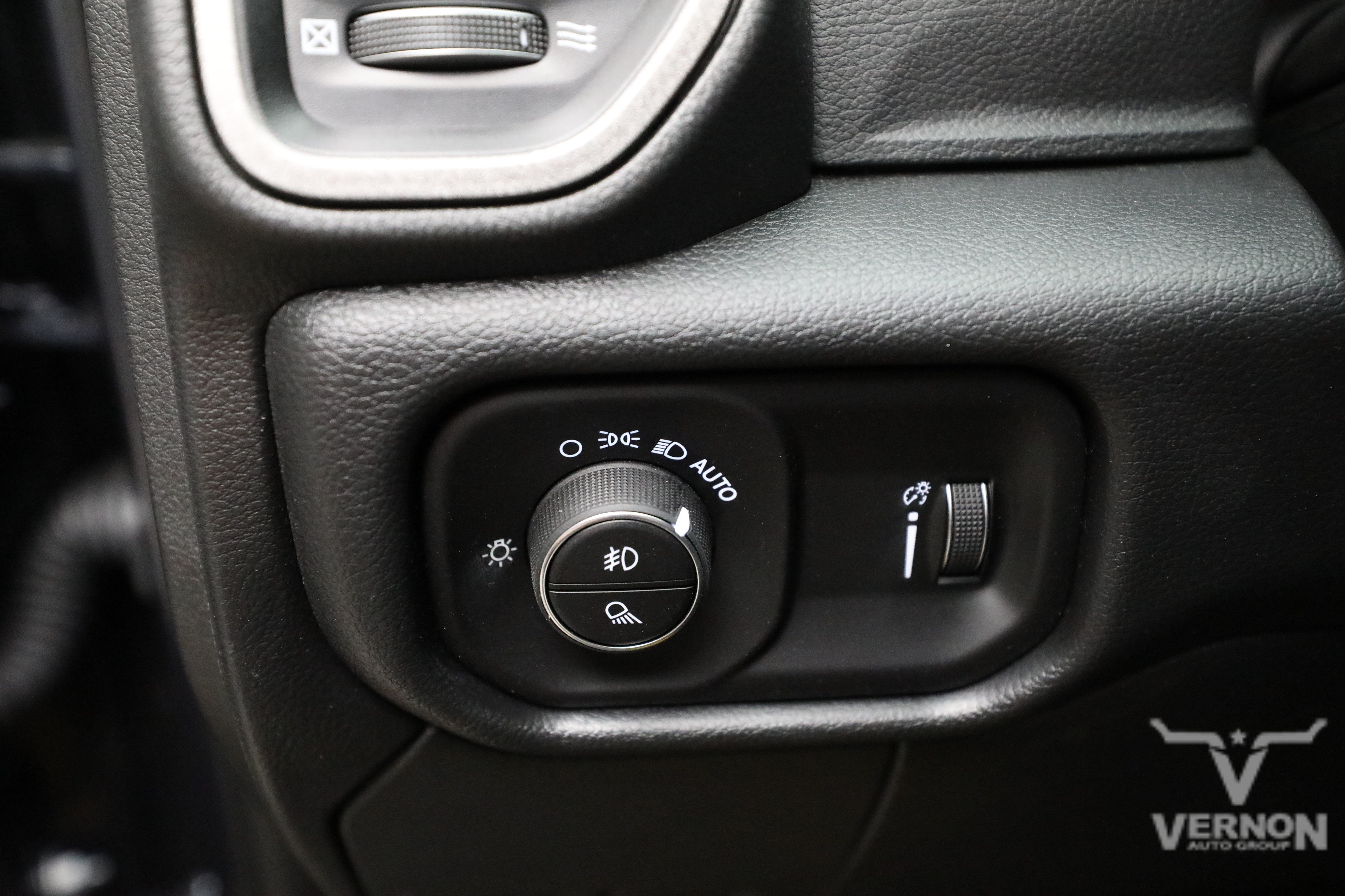New 2026 RAM 3500 Tradesman AWD/4WD image 16