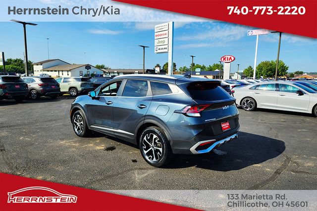 Used 2023 Kia Sportage EX AWD/4WD image 5