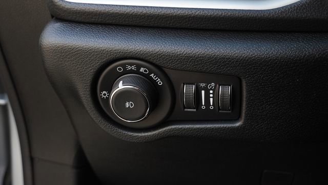 New 2026 Chrysler Pacifica Select image 19