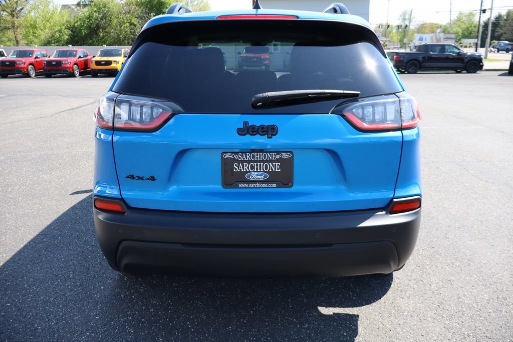 Used 2023 Jeep Cherokee Altitude Lux AWD/4WD image 16