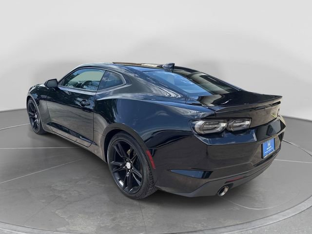 Used 2020 Chevrolet Camaro LT w/ RS Package RWD image 6