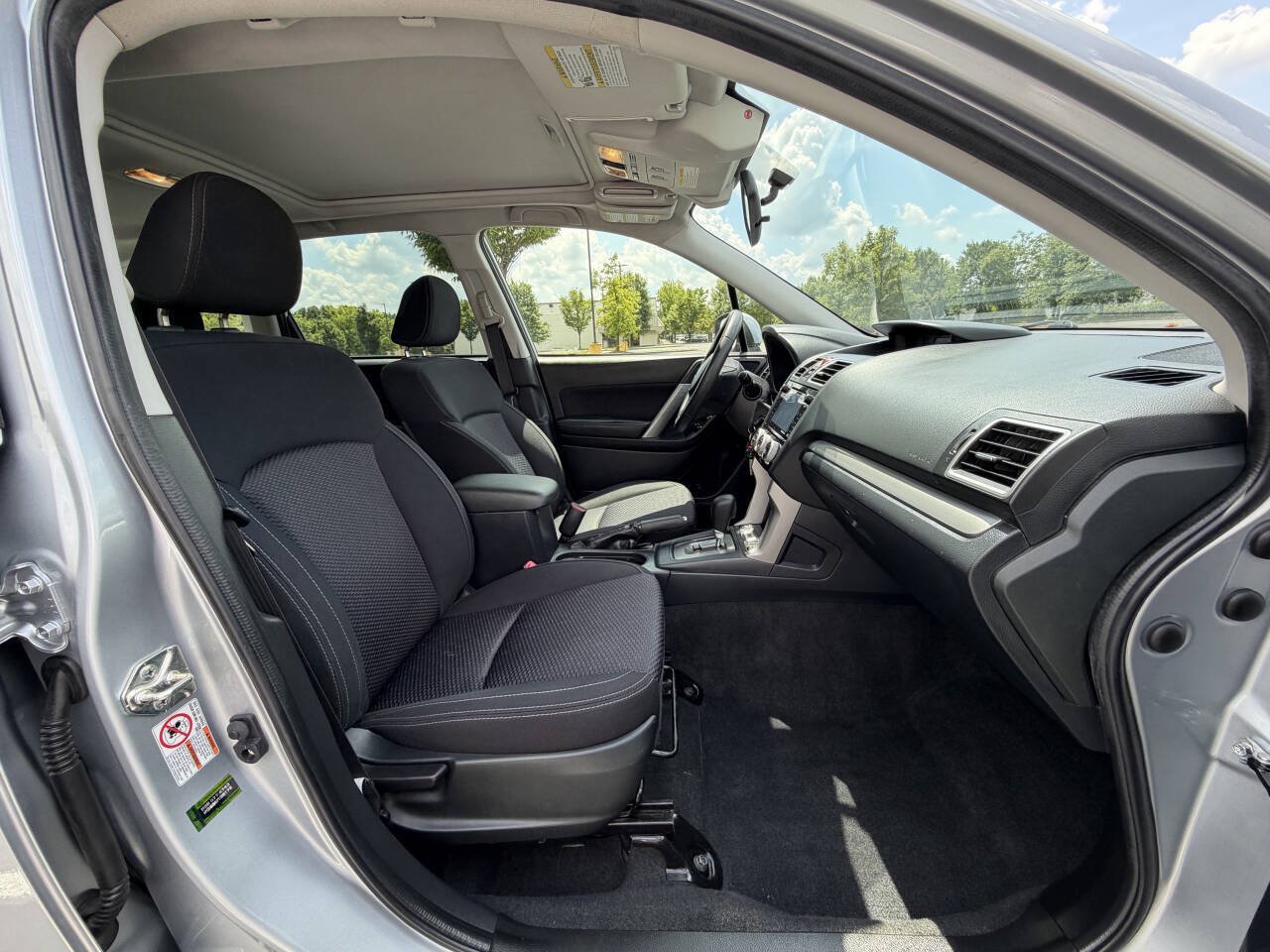 Used 2018 Subaru Forester 2.5i Premium AWD/4WD image 16