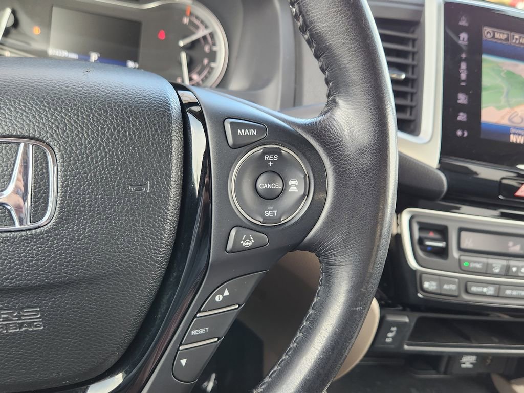 Used 2018 Honda Ridgeline RTL-E image 19