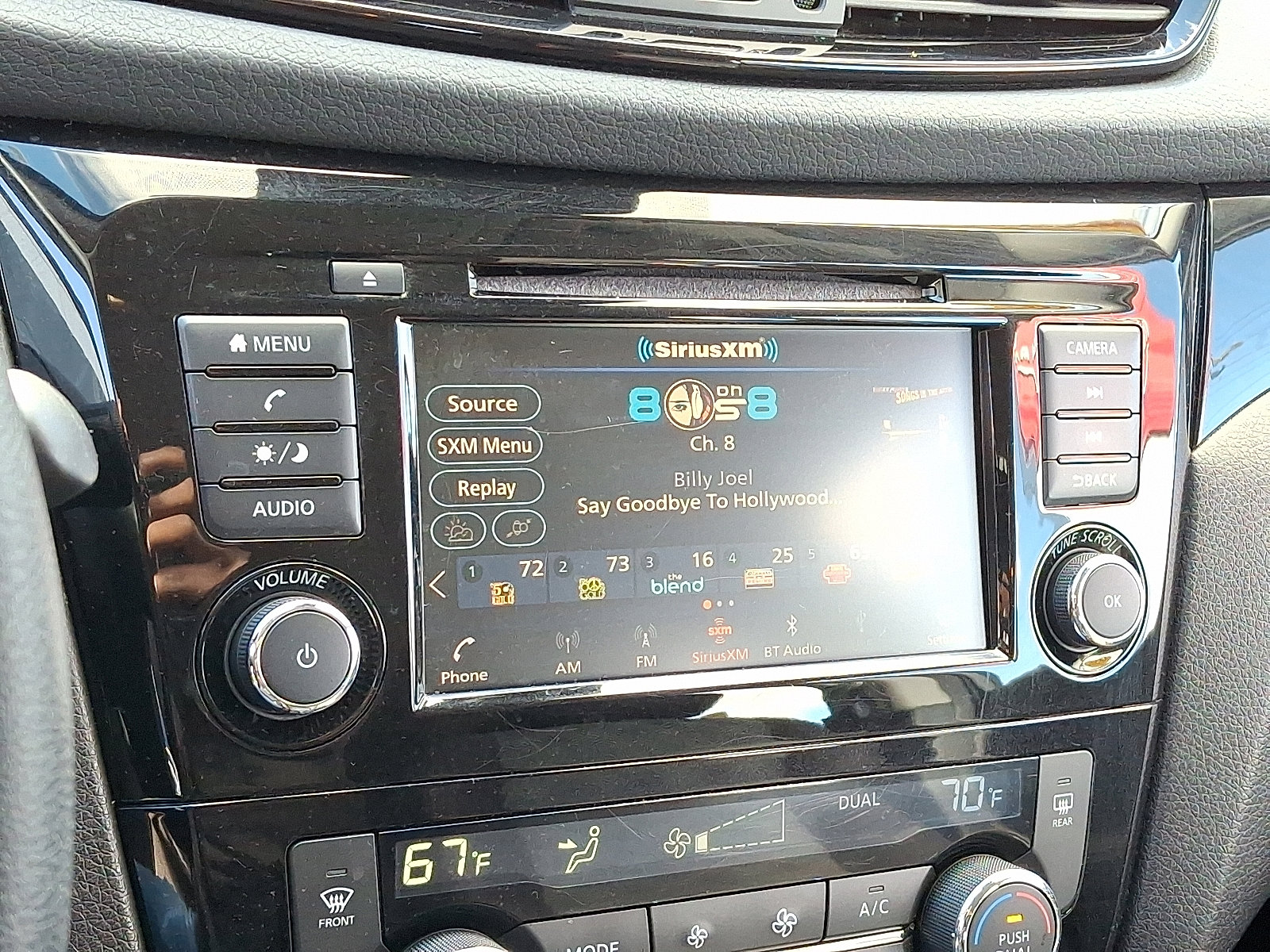 Used 2020 Nissan Rogue Sport SV image 16