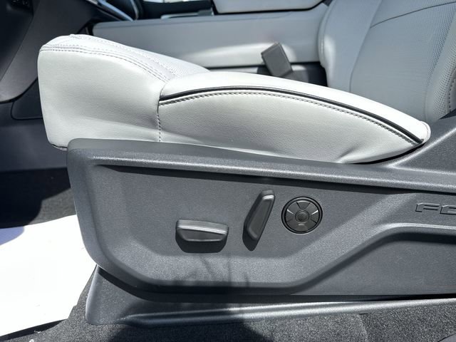 New 2026 Ford Expedition Max Platinum AWD/4WD image 16