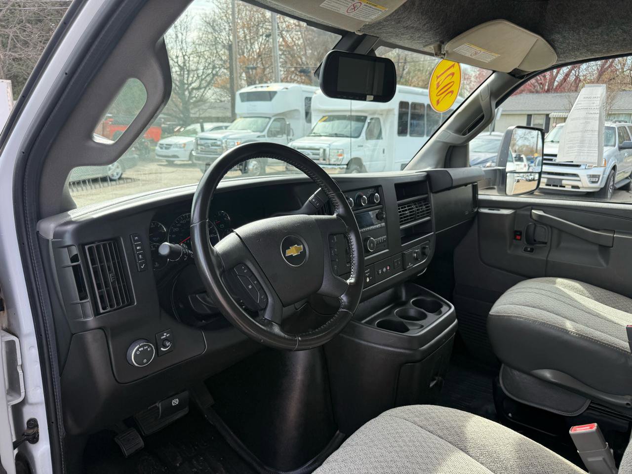 Used 2021 Chevrolet Express 3500 w/ Power Convenience Package RWD image 12